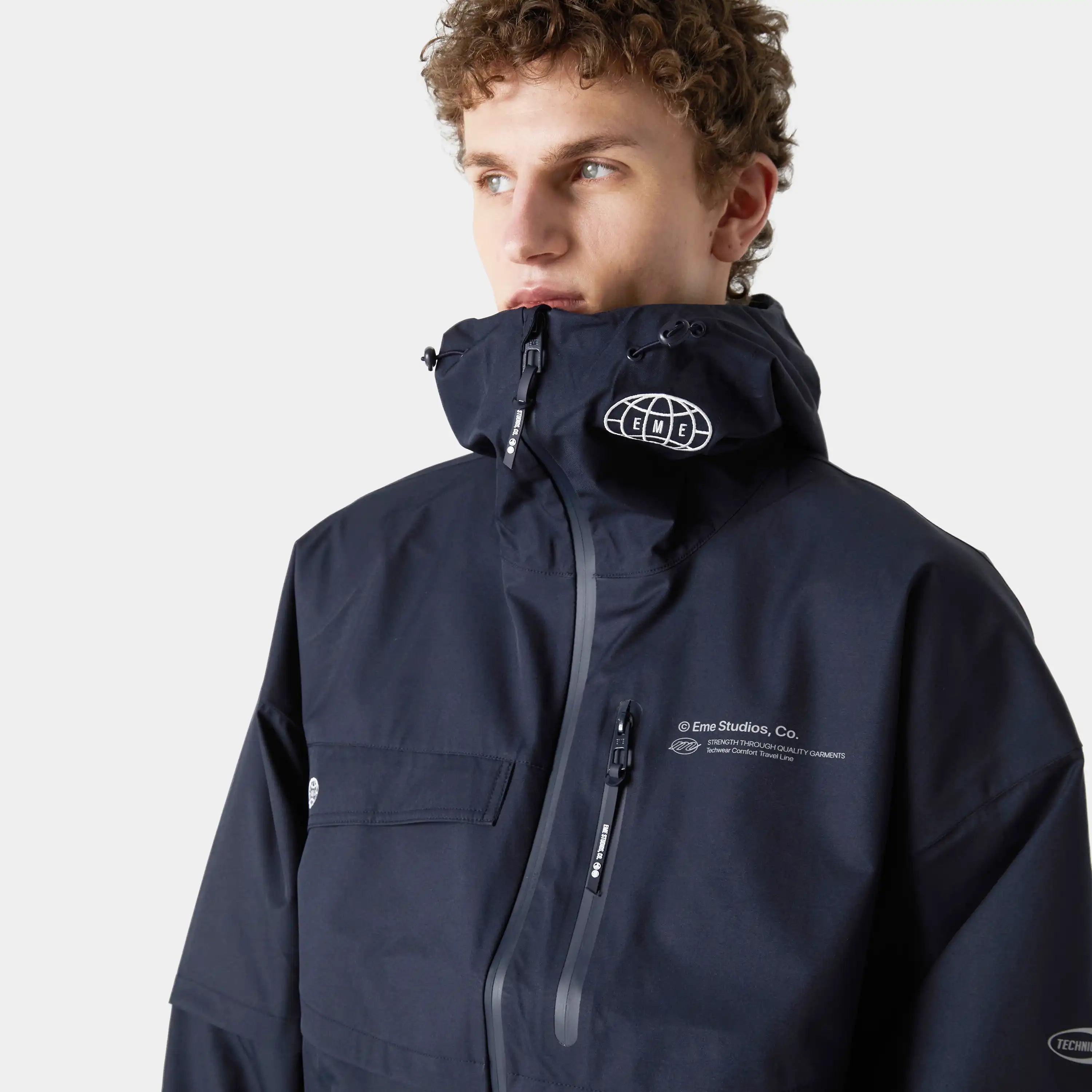 F - 5135 Navy Windbreaker
