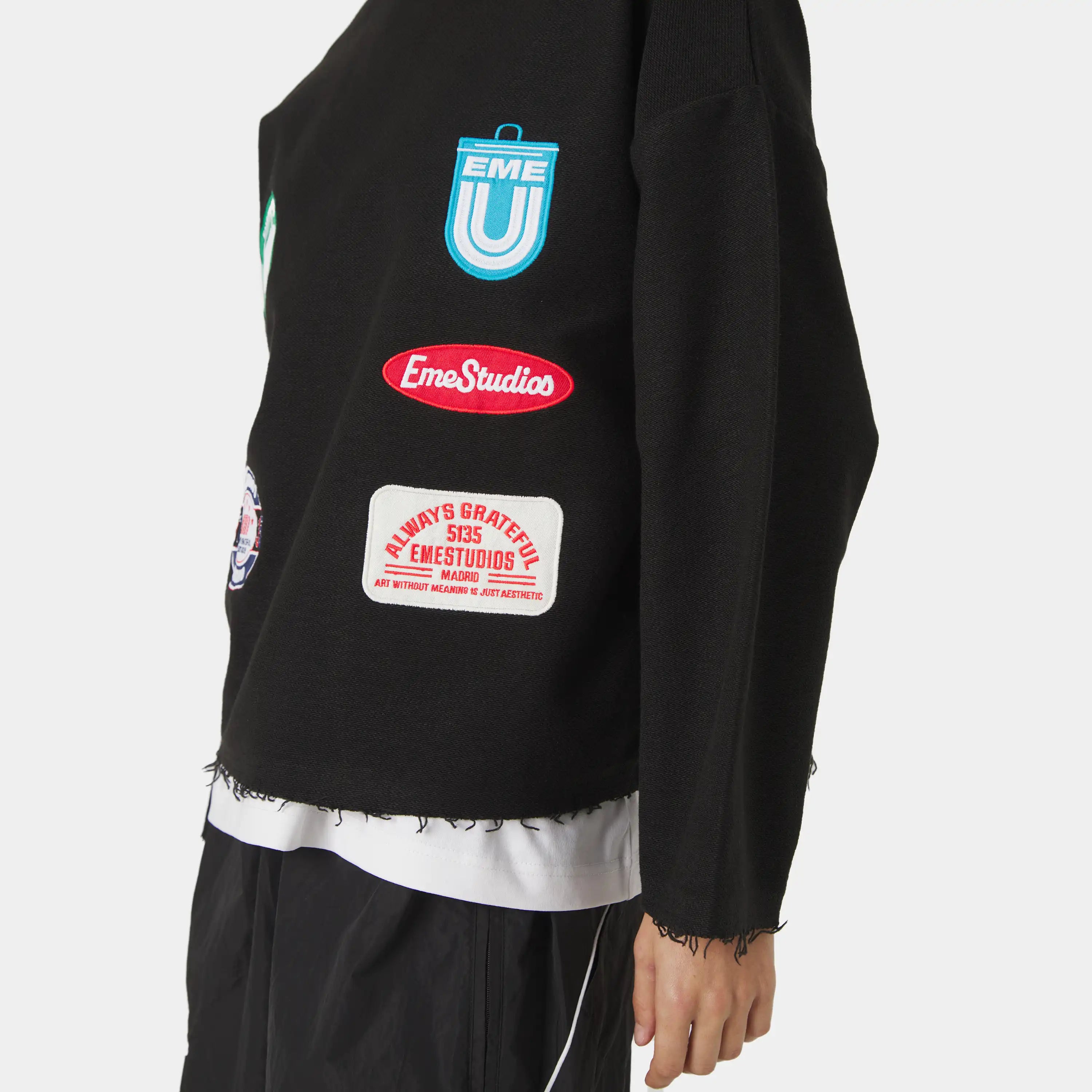 Patches Black Crewneck