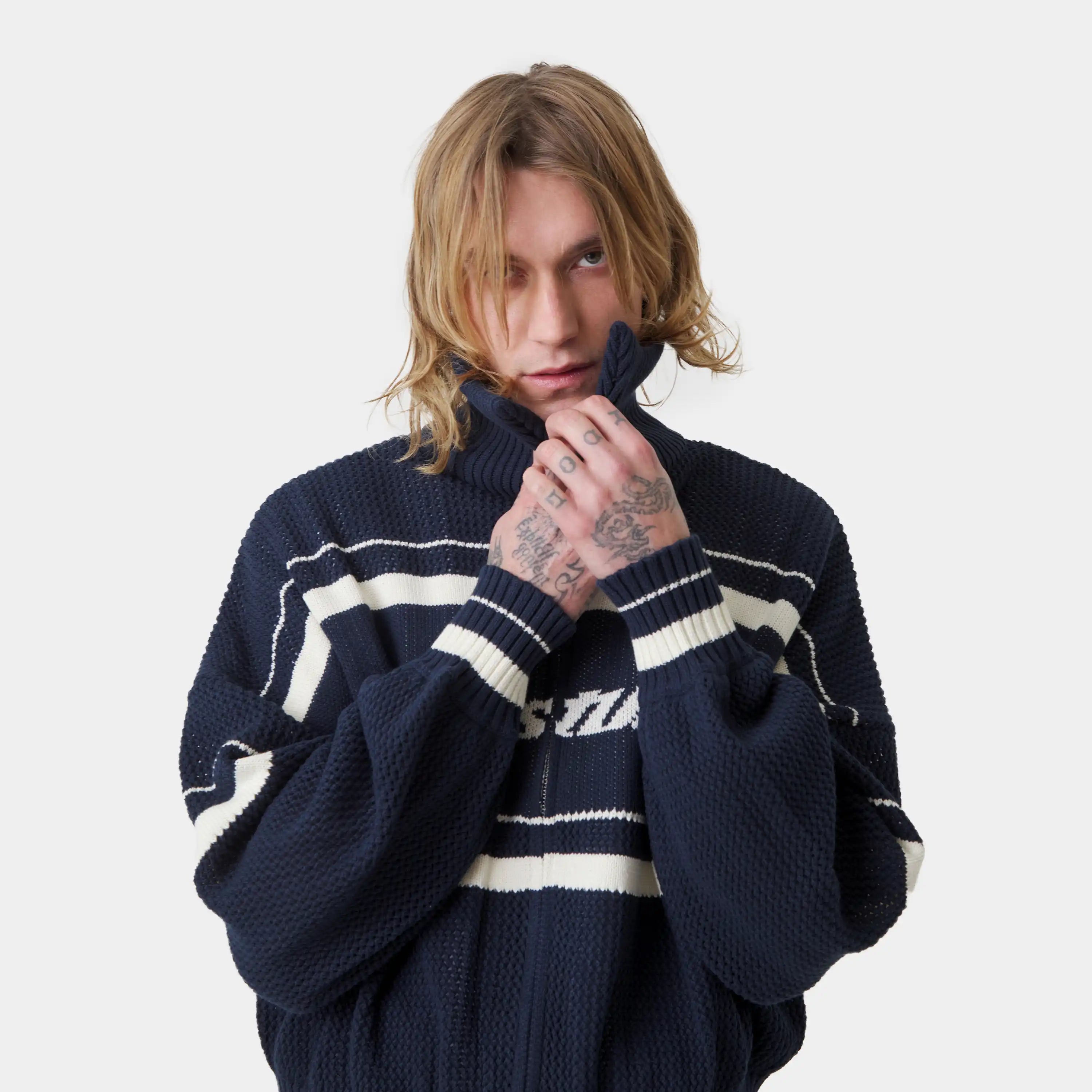 Unit Knited Navy Full Zip