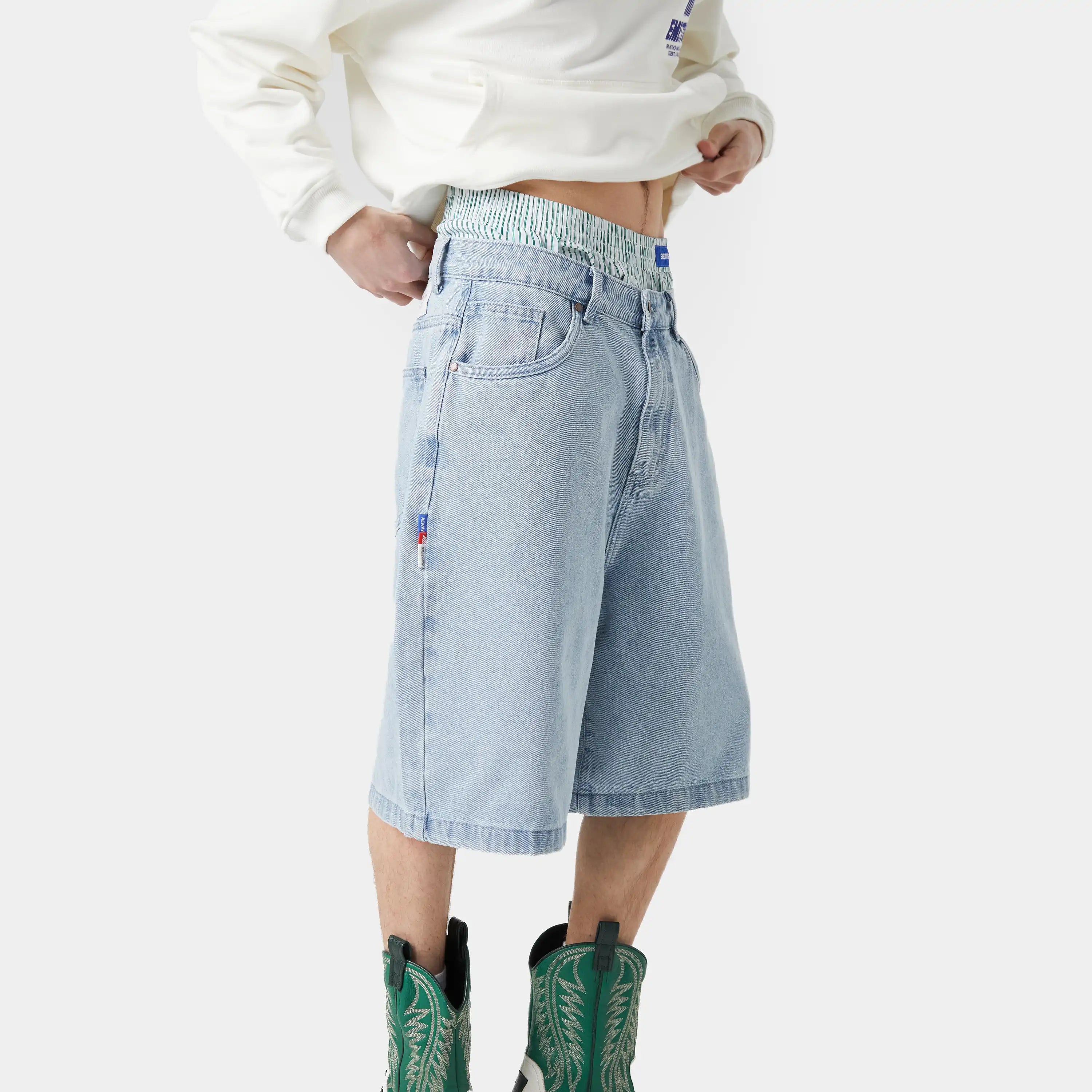 Andy Cloudy Denim Jorts